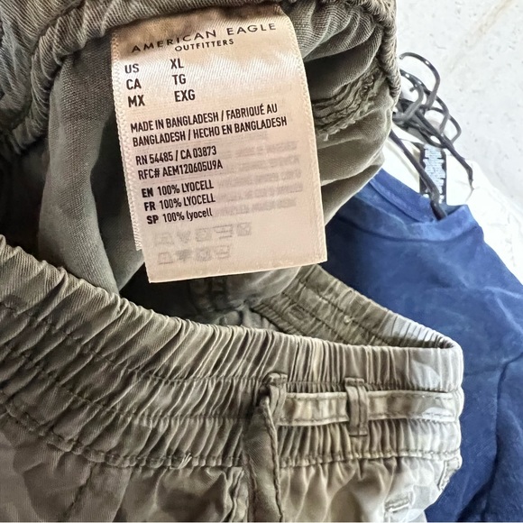 American Eagle Camo High Waist Drawstring Jogger PantsAmerican Eagle Size XL - Picture 8 of 8